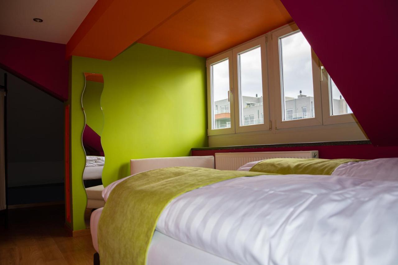 Het Kanaalhuis Kortrijk Luaran gambar