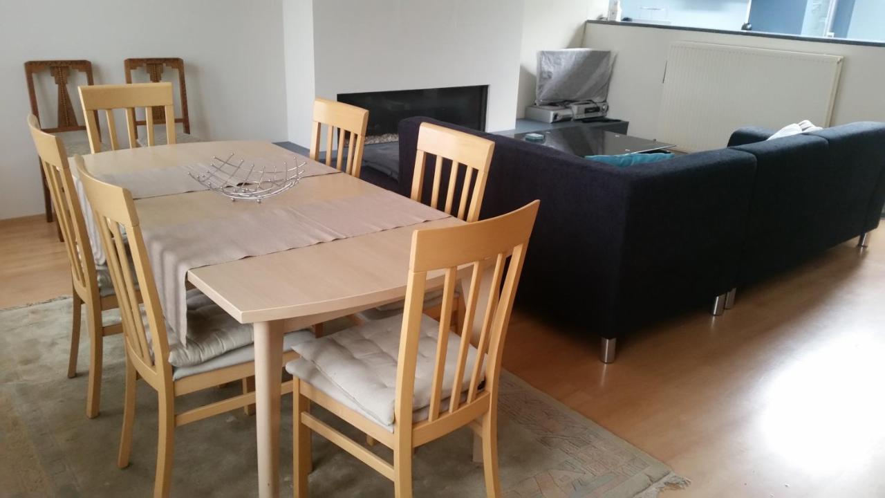 Het Kanaalhuis Kortrijk Luaran gambar